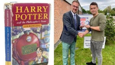 بريطاني يبيع نسخته من الطبعة الأولى من الكتاب المشهور حول هاري بوتر