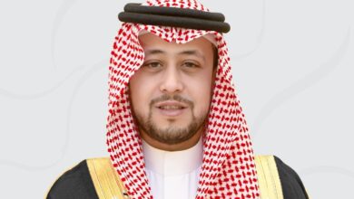 سموُّ نائب أمير القصيم يعزِّي آل الشيخ
