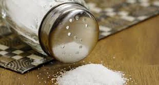 اعرف أهمية مراقبة مرضى السكري لكمية الملح المتناولة يوميا